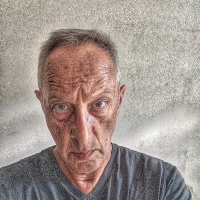 Writer /'Extra'/Designer (for Print On Demand). Existential Anarchist and Author of 'See You On Set!' and 'Modern Monologues'. Is it the Journey or Destination?