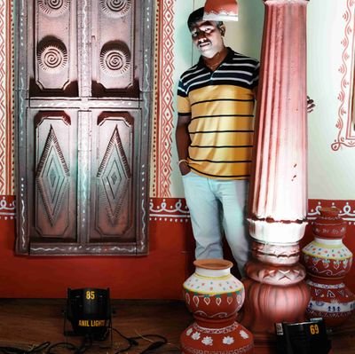 sandeepjola's profile picture. Sambadikru samapadhange bele kodtare adhe friendssu sambadhakke bele kodtare...👈🙋