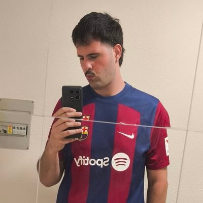 Solerentwitta's profile picture. Sigo aprendiendo ||Mio ♥ || Químico 🤓