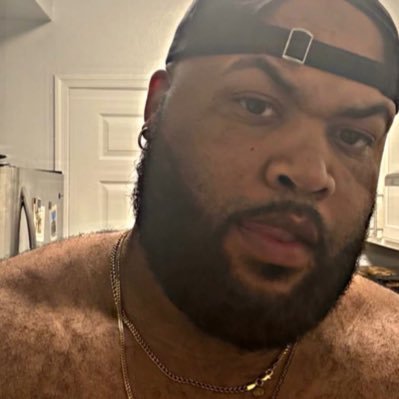 Was my first account deleted? Yes. But I’m back 👅|♑️| WU 🦅 | oh, Hi gay. 🌈