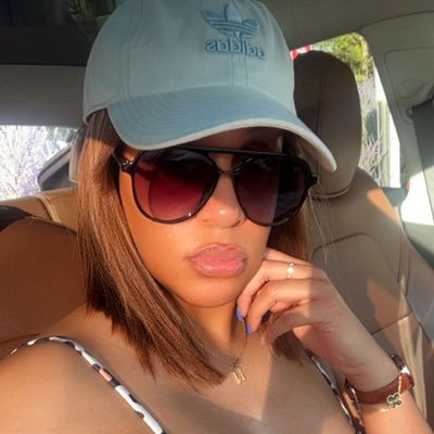 B!tchez Jackin & I’m still 👑 Nicki 🤎 17x IG | 💬x4 | 🗣️5x on 👑📻 🤎x78 on X Nicki Followed 11.4.2023 🥹 x2 NickiTrivia 🏆✨caught the t-shirt /M&G 10.11.24