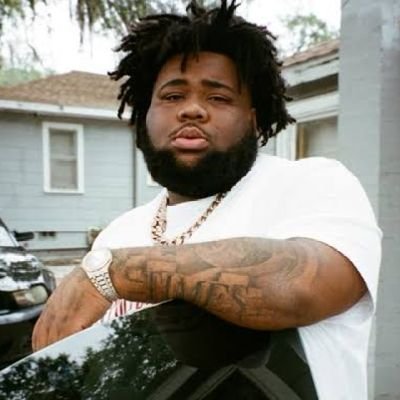 Willicyril's profile picture. Hi my name is Cyril and my zodiac sign is Sagittarius 
Skills.... Learning barbing and DJ
Single