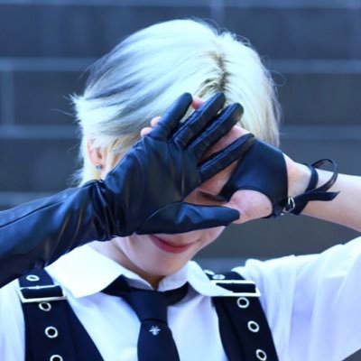 \(*♥3♥)/ 🐯✨🥔 #원어스 #ONEUS #환웅 #여환웅 #ファヌン #HWANWOONG #呂煥雄 | 🇭🇰🇯🇵🇰🇷