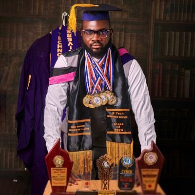 #Presidential #PR Enthusiast #Ilorin Breed #Editor in Chief @satcommedia #DG @YCSD #Photography #HR #Communicator #COO @Coinly #Chelsea #Crypto #Humanitarian