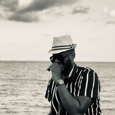 hillaryarinda's profile picture. BBA IB,  IOM IRIS Fellow , VC Welfare @UAERAUg , 100% UG 
 Labour externalization,Coffee, Tea, Hospitality. Live The Dash. Life is a DIY project. @Arsenal  COYG