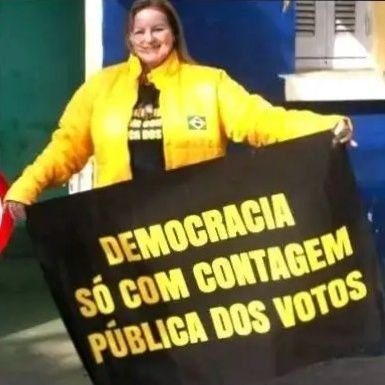 Conservadora nos costumes, liberal na economia, armamentista, Cristã. Comunismo, foraaaa🇧🇷🇧🇷🇧🇷