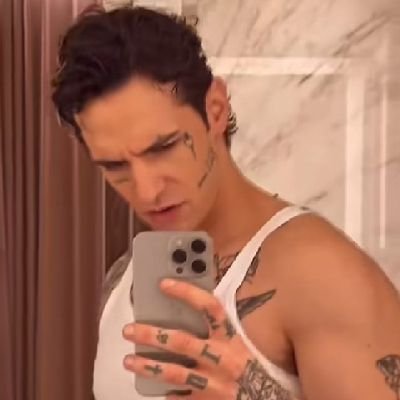 achilleidol3370's profile picture. Musician 🎵🎶