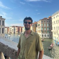 Ömer (@coderomer) Twitter profile photo