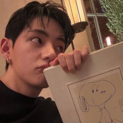 sounditsuga's profile picture. 뷔🥮국🧸홉