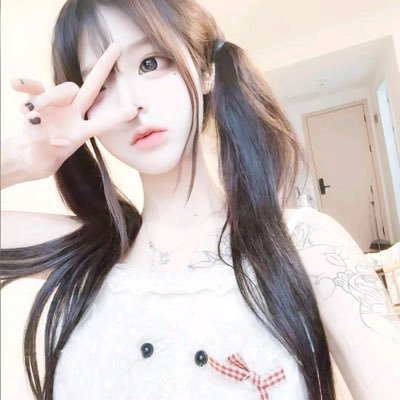 TvTtears's profile picture. 不加lx