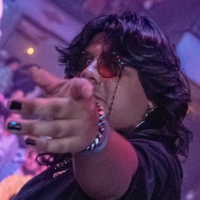 Manager & DJ | MGMT @HyperPotions, @JamesLandino, @VITICZ | VManager for @Ririsya_music | @TheASAHICREW Founder | @RareDropMusic | VTuber Director @VT_Express