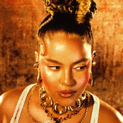 central oficial. infos, lançamentos, shows, canetadas, TUDO sobre a cantora e compositora sereiona do brasil @rachelreisc