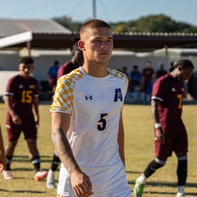 damiankunc1's profile picture. 