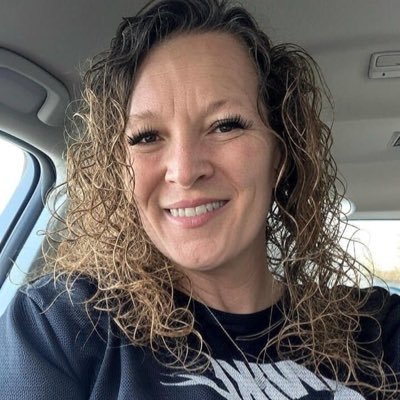 rebbeca_yanez's profile picture. Making the most of every moment.