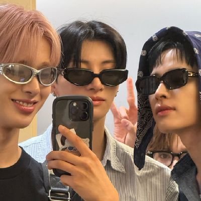 𖤐 ˒˒ 🇹🇼Taiwanese | ⁱⁿᶠᵖ૮₍ ˃̵ࡇ˂̵ ₎ა | 🪐🌠🌙 ❤️🩹🤍🌈 | 🧭#스키즈🐺 | 🦊#넥스지🐧🐈⬛🐻❄️ | 🛹#킥플립🐰🦊🐸| ᴊʏᴘ ɴᴀᴛɪᴏɴ💯