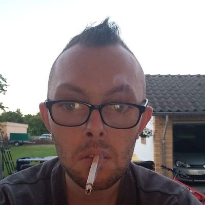 Rajkerss's profile picture. 