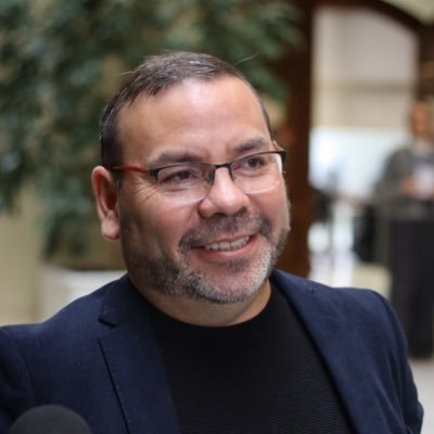 🚩 Diputado del @PCdeChile por el D9✌️ Cantautor, Ingeniero Industrial, Hijo de obrero y una histórica dirigenta social, Renquino🏡