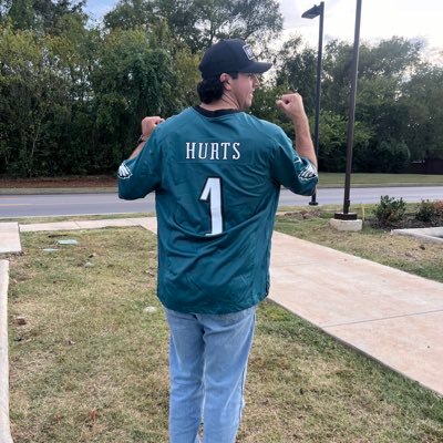 In pursuit of a best ball championship 🏆 —- Elite future bets🔮 —- Eagles Fan 🏈 Underdog Fantasy-@CamJam37