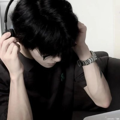 rashed_alkhadha's profile picture. Blockchain visionary, sketching a future where crypto empowers all