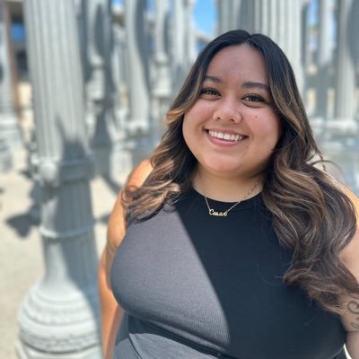 twenty-nine ✨ • ☼♑️ ↑♋️ ☾♈️ • Mexican-American ✊🏽🇲🇽 • Body Positive & Self-Love ♡