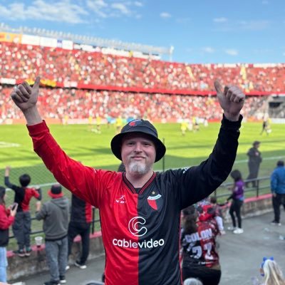Le dedique toda mi vida a Colón que me olvidé de vivir. ¿No te gusta mi opinión? Chupame la verga.