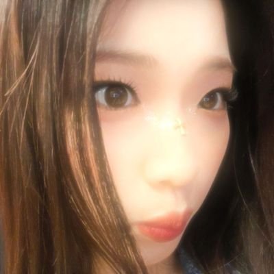 달콤한 꿈을 꾸는 조용한 소녀. 🌷 Profile