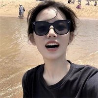 Zara (@zo2f33mmb91sx) 's Twitter Profile