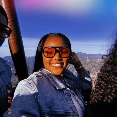 🔺Food blog IG: @forksnflights 😋 Owner of @theimpossiblebrand ✨ 👩🏽💼Management for @ThisLandonHoe