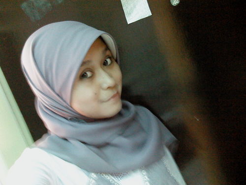 vies_z's profile picture. imuuetz,ramah,sabar penyayang...
tidak sombong,senstif tinggi