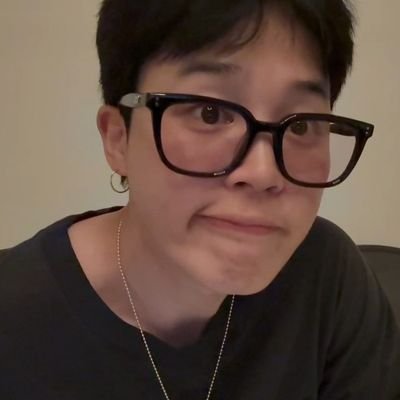 goldenkookie137's profile picture. ʙᴛs ғᴀɴ ᴀᴄᴄᴏᴜɴᴛ