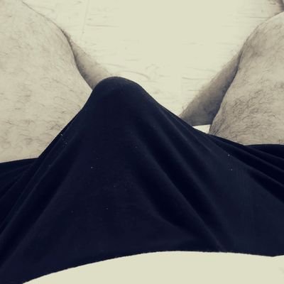 vick21Mid's profile picture. He vuelto, versátil Mid. No drogas, busco amistad sin mal rollo para pasarla bien, se podría experimentar, mucha discreción