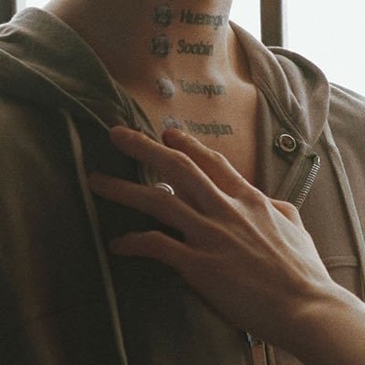 page22d's profile picture. i wasn't born yesterday