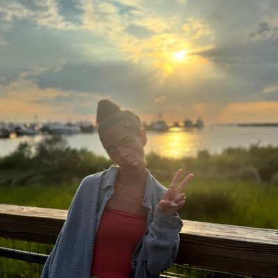 RachelJanikows1's profile picture. just a girl that loves Taylor Swift