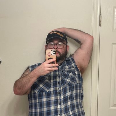 boy with a big heart and big butt 27 /vers https://t.co/3uvXbEs0ni