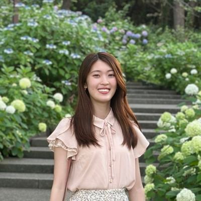 カナダ育ちトリリンガル🗣️🇨🇦
英語を動画や画像で分かりやすく紹介していきます🌼
是非仲良くしてください✨