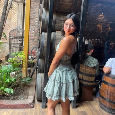 ibonchitaxhida's profile picture. soy una desgracia