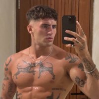 xEmsakyi (@viivyxx) 's Twitter Profile Photo