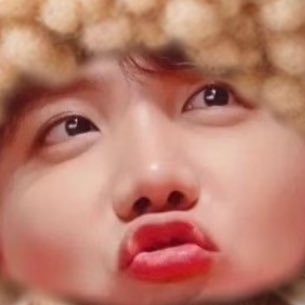 memeho__pe's profile picture. 𝑳‌𝑶‌𝑽‌𝑬..BTS ホビペン🐿From..千葉🏠大人ARMY...💜🔍2025.3.1 ʜᴏᴘᴇ ᴏɴ ᴛʜᴇ ꜱᴛᴀɢᴇ ɪɴ ꜱᴇᴏᴜʟ♡2025.4.19/20埼玉コン参戦❤️前アカにログイン出来なくなってしまって新しくrestart🩷🤝🏻◝✩アミ活💜中心に🔖𓂃𓈒𓏸︎︎︎︎