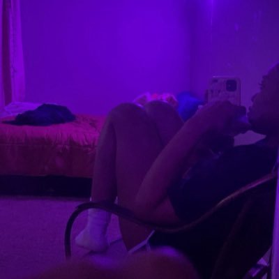 yk_itsNYNY21's profile picture. what happens here stays here 😌😈 I’ll post twice a week on dis bxtch 🥱