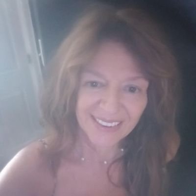 hogues215's profile picture. 