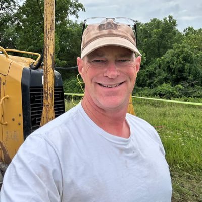 Single, love the outdoors. Hiking and camping especially. I'm from Pennsylvania. I am a bible believing Christian. I am not into