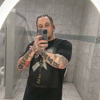 Vinny (@unclemikey97) 's Twitter Profile