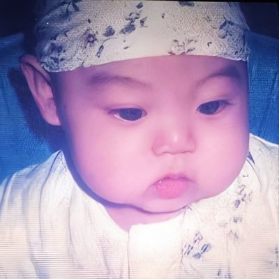 Fan account @BTS_twt ● FAN CỦA NHÓM NHẠC HÀN QUỐC ĐẦU TIÊN TRONG LỊCH SỬ ĐẠT NO.1 BILLBOARD HOT 100 VÀ 74 DAESANG 👑💜🧨