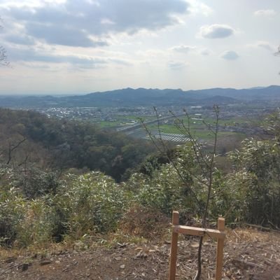 4QbbGvzIW6s44Gq's profile picture. 社会人のオタクです🤓
