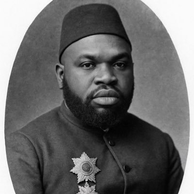 SavaBuchiPasa's profile picture. 🦁 Parody account - Derdimiz GALATASARAY