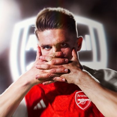 _Sir_CharlesR's profile picture. “Professional” golfer; Elite athlete; Retired wine connoisseur; Gooner for life; Buccaneer most times