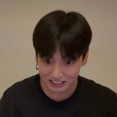 BTS&KD💞🐶🐰 open 09:00-22:00🪞🧸สอบถามรายละเอียดทักเดมเลยน้า แท็กรีวิว #SIFARreview | #SIFARขนมแจก #SIFARอัพเดท ทักไลน์ตอบเร็วกว่าน้า