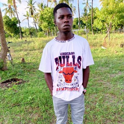 ShukranEmm46660's profile picture. Forcusing on present 🎁