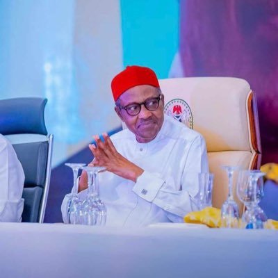 An average gentle man with Avid Heart for the love of Allah and Rasool(Sardaunan Alanjirori) Lecturer @ysu Member Governing Council OAU. @kashimSm is my mentor