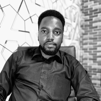 A Student Of Life——Who knows a thing or 2 about Life & Growth——Media Relations Officer @UNCC_UG || Journalist @DailyMonitor || Biographer @Wikipedia